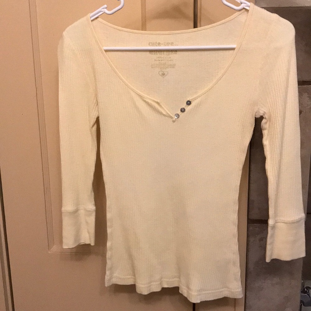 Cute Yellow blouse